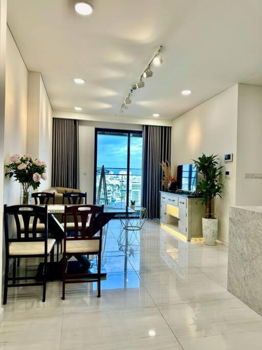 2 Bedroom Luxury Condo In City Central Ho-Chi-Minh-Stadt Exterior foto